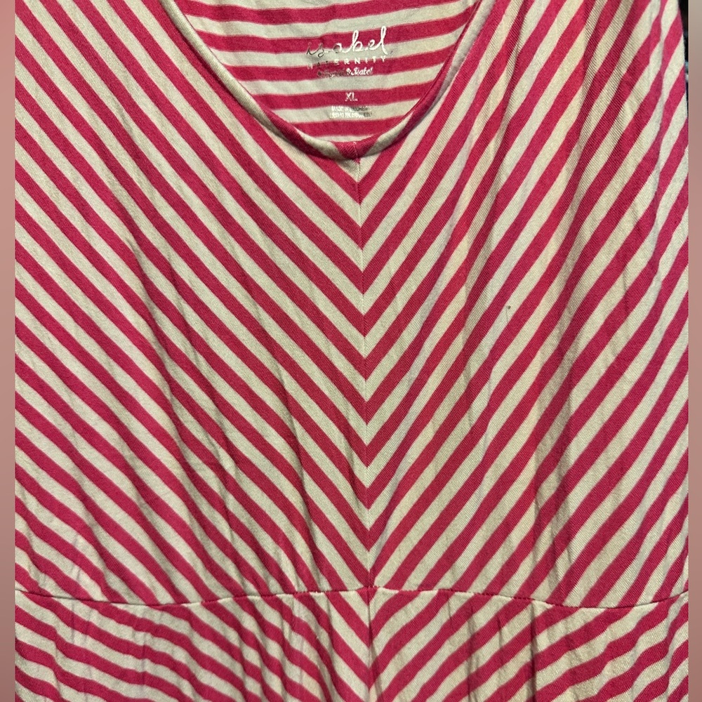 NWIT- Isabel maternity xl hot pink and white